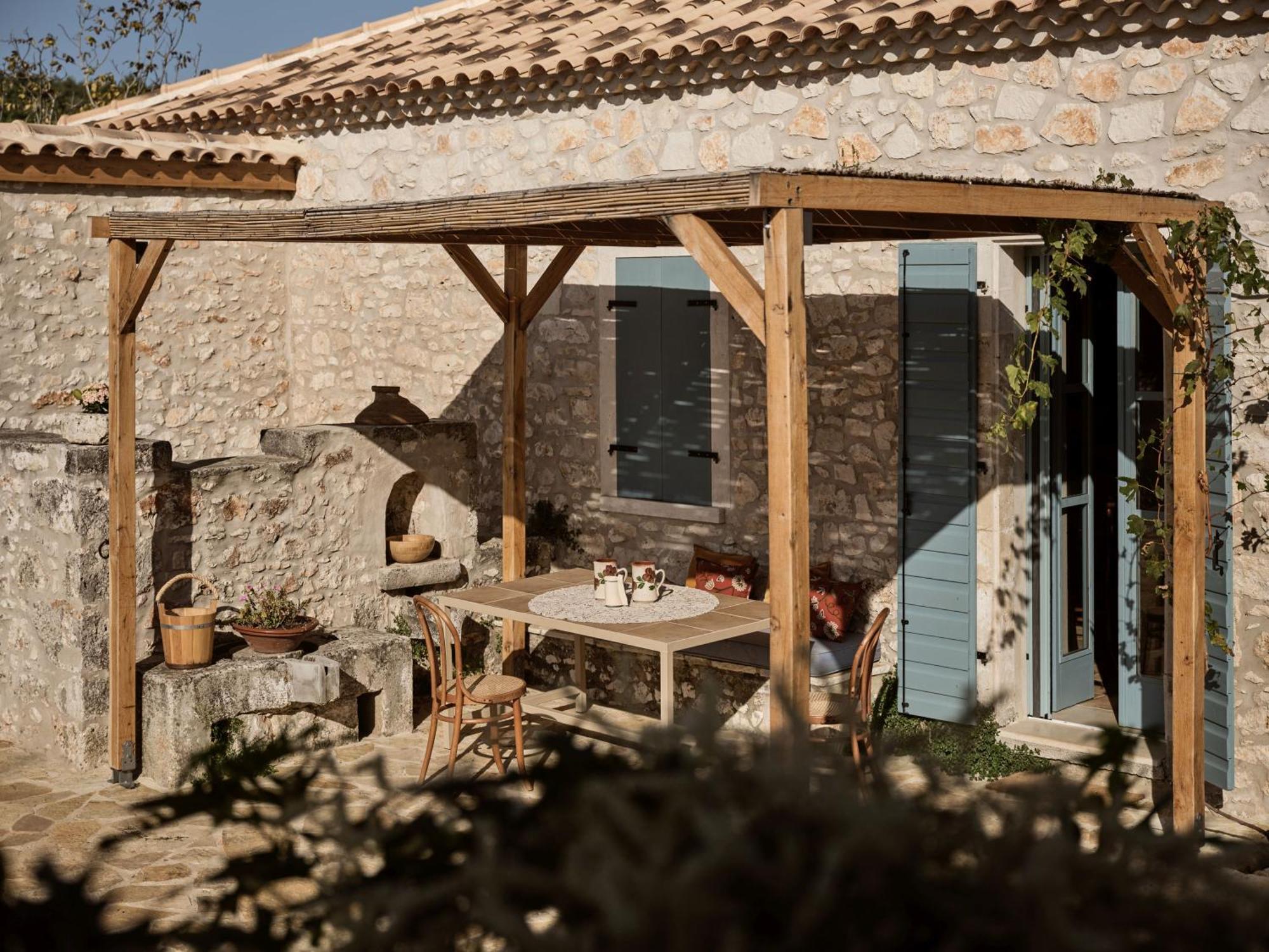 Alkis Farm And Residence Yírion Buitenkant foto