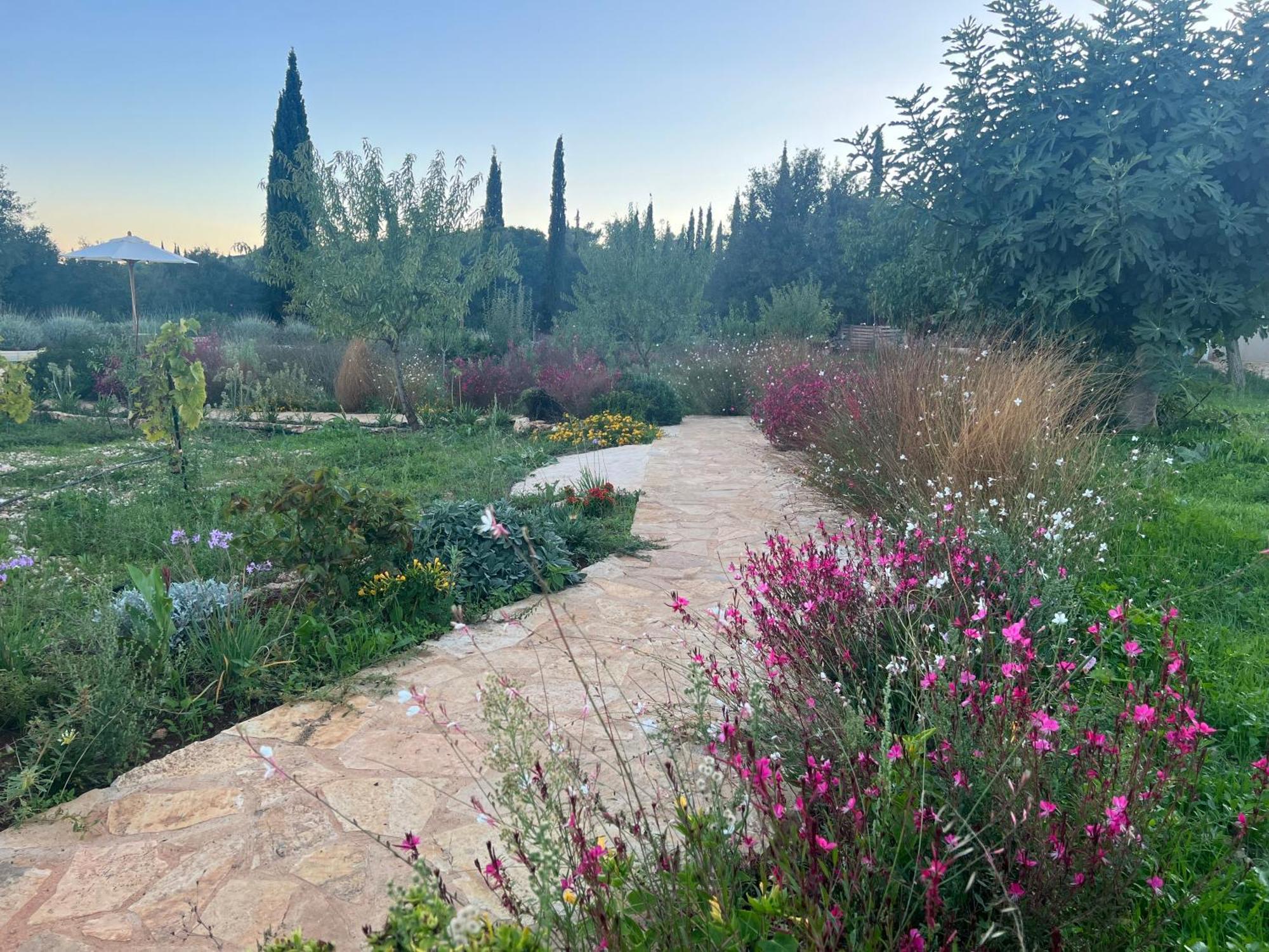Alkis Farm And Residence Yírion Buitenkant foto